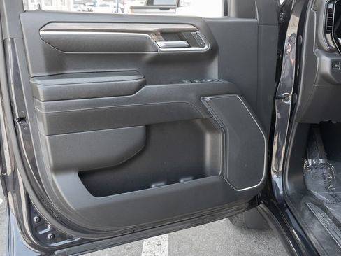 Used 2023 Chevrolet Silverado 1500 LT RWD image 20