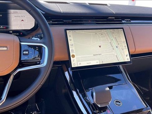New 2026 Land Rover Range Rover Sport SE image 6