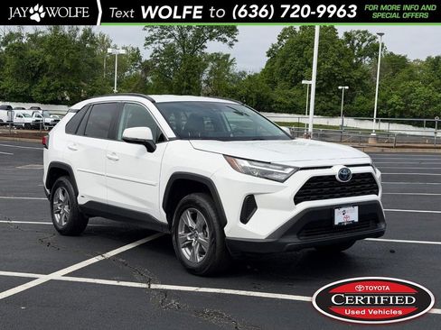 Used 2024 Toyota RAV4 LE AWD/4WD image 1