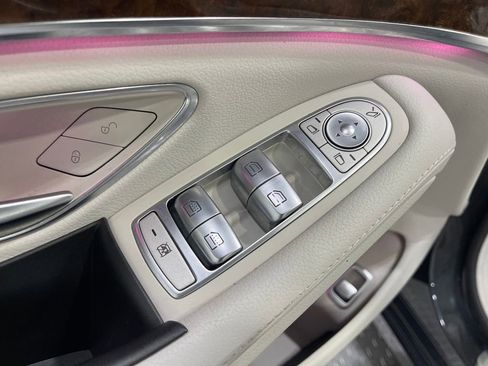 Used 2016 Mercedes-Benz S 550 4MATIC Sedan image 17