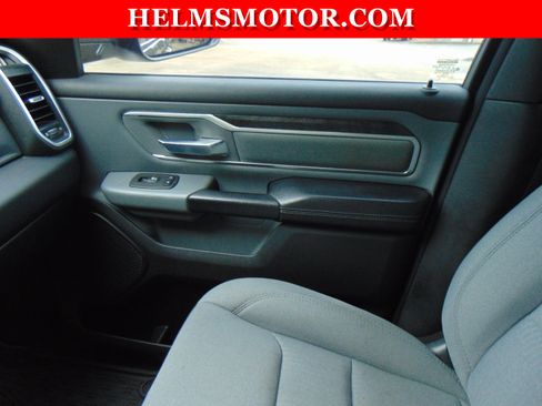 Used 2022 RAM 1500 Big Horn AWD/4WD image 35