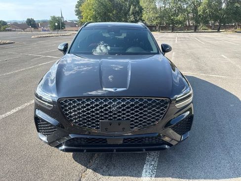 Used 2023 Genesis GV70 3.5T Sport w/ Sport Advanced Package AWD/4WD image 3