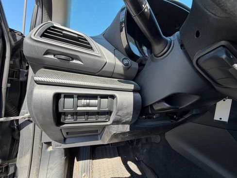 Used 2019 Subaru Impreza 2.0i w/ Eyesight image 12