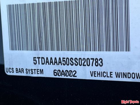 Certified 2025 Toyota Grand Highlander FWD image 34