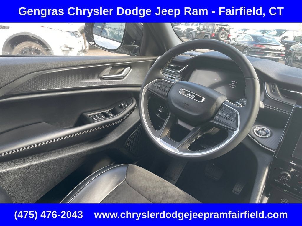 Used 2023 Jeep Grand Cherokee L Altitude AWD/4WD image 67