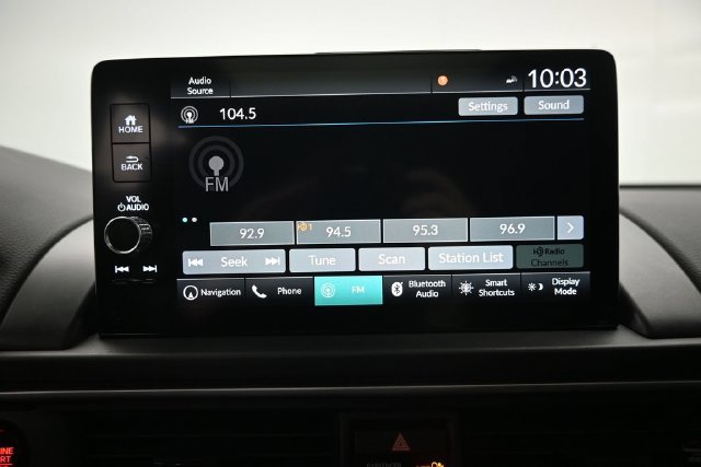 Used 2023 Honda Pilot Touring image 17