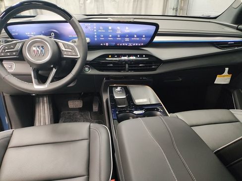 New 2026 Buick Enclave Avenir w/ Super Cruise Package FWD image 31