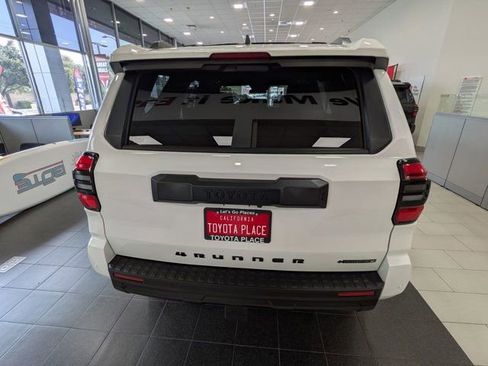 New 2026 Toyota 4Runner TRD Off-Road image 9