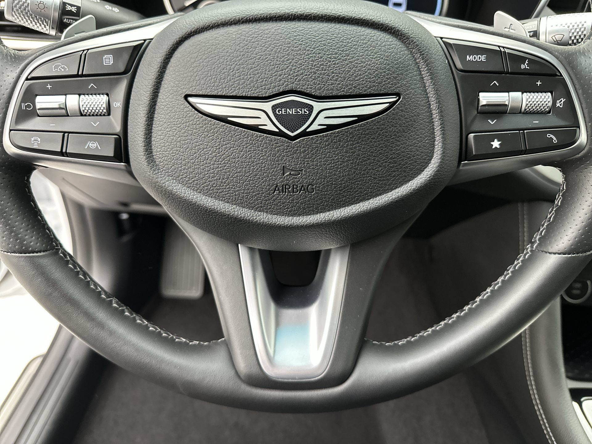 Certified 2026 Genesis G70 2.5T AWD/4WD image 14