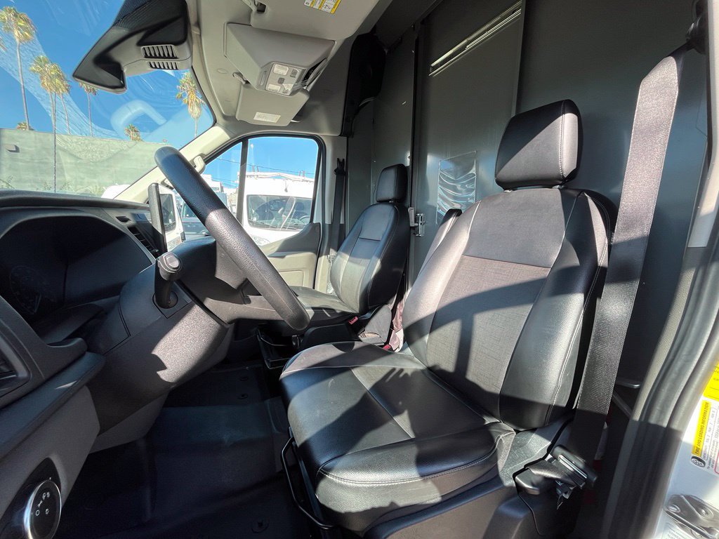 Used 2022 Ford E-Transit 148 High Roof w/ Load Area Protection Package RWD image 13