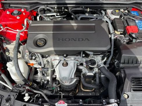 Used 2025 Honda Civic Sport image 19