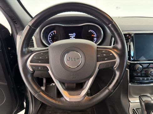 Used 2020 Jeep Grand Cherokee Limited AWD/4WD image 11