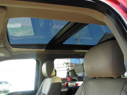 Used 2019 Ford F150 Lariat AWD/4WD image 42