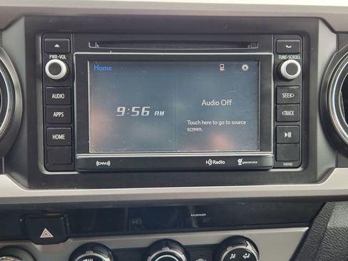 Used 2016 Toyota Tacoma SR5 w/ SR5 Appearance Package (SN) AWD/4WD image 38