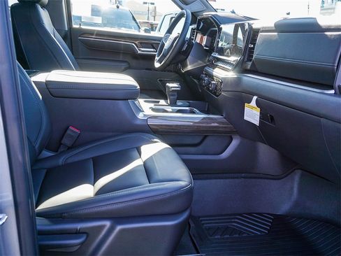 New 2026 Chevrolet Silverado 1500 LT Trail Boss w/ Convenience Package II image 12