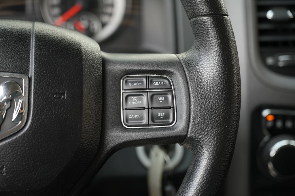 Used 2014 RAM 1500 Express AWD/4WD image 43