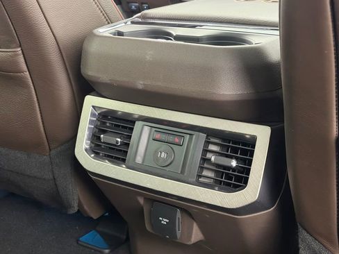 Used 2025 Ford F450 King Ranch w/ Chrome Package image 31