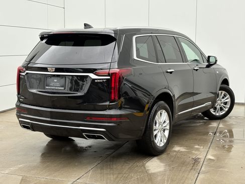 Certified 2024 Cadillac XT6 Luxury w/ LPO, Floor Liner Package AWD/4WD image 7