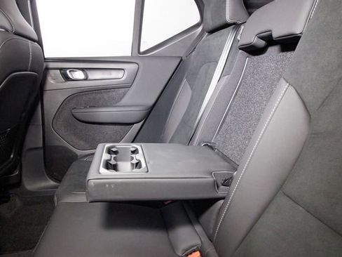 Used 2024 Volvo XC40 Recharge Plus w/ Protection Package Premier AWD/4WD image 20