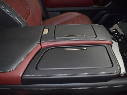 Used 2025 INFINITI QX80 Autograph w/ Autograph Exterior Package image 30