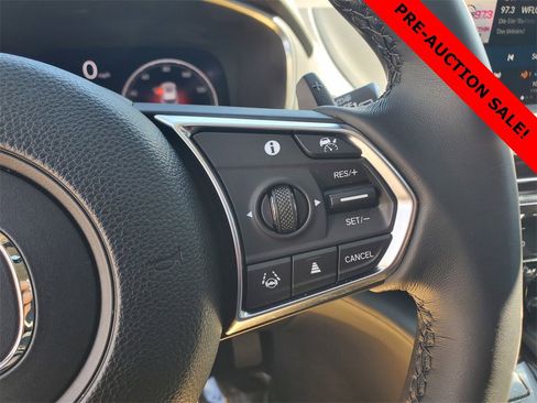 Certified 2026 Acura MDX w/ Technology Package image 27