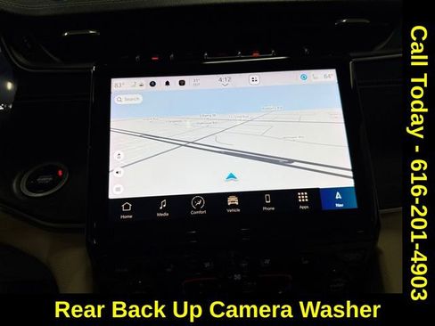 Used 2024 Jeep Grand Cherokee L Limited w/ Luxury Tech Group II image 12