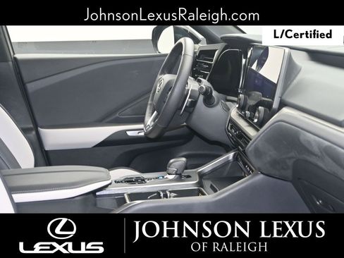 Certified 2024 Lexus TX 500h AWD w/ Technology Package image 11