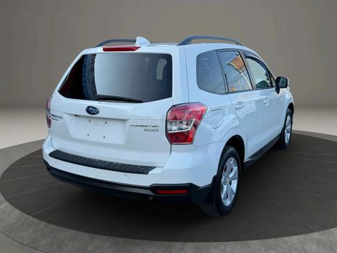 Used 2016 Subaru Forester 2.5i Premium w/ All-Weather Package AWD/4WD image 4