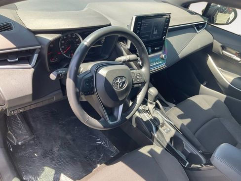 Used 2020 Toyota Corolla SE image 16