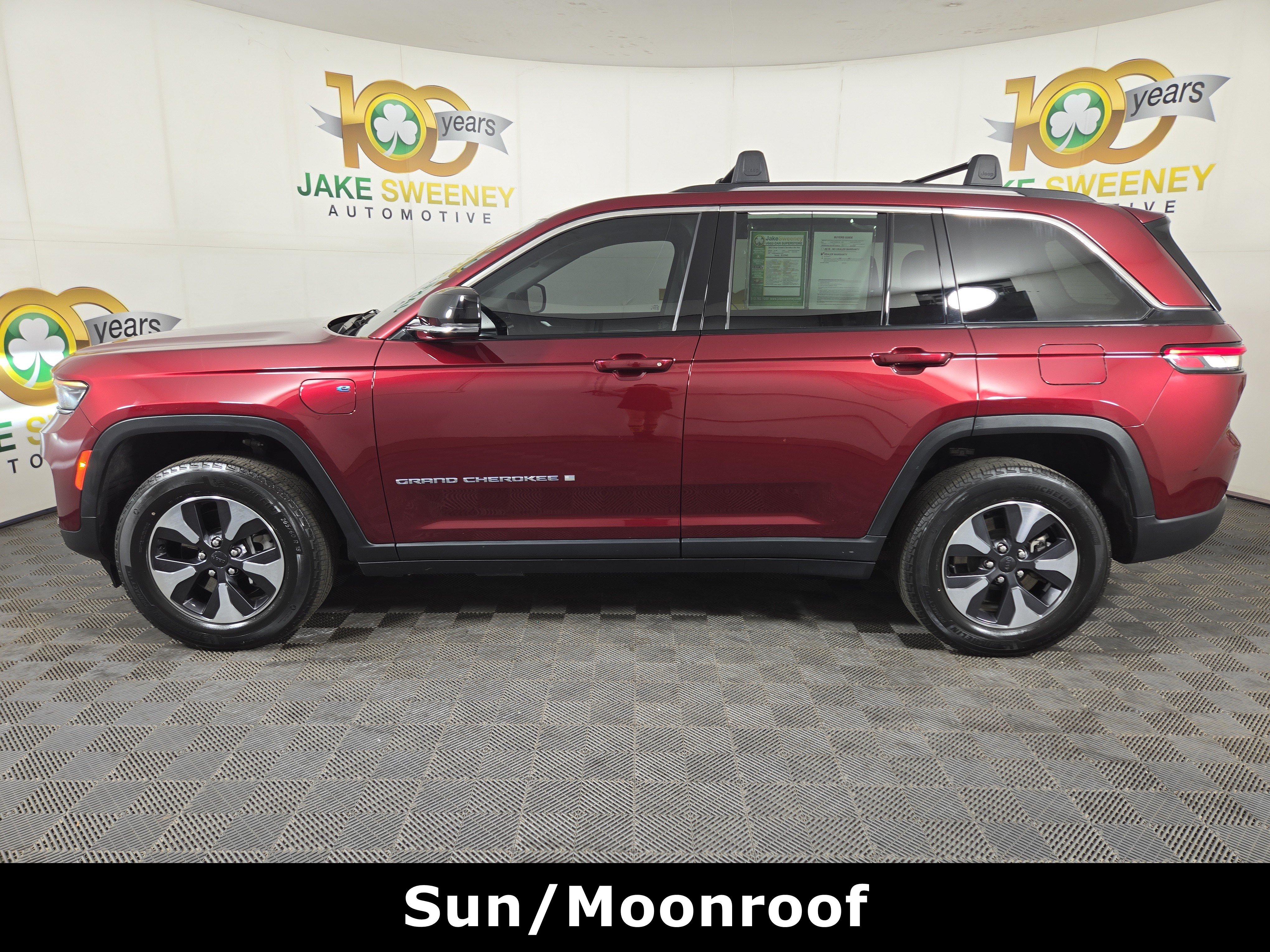 Used 2023 Jeep Grand Cherokee 4WD 4xe image 6