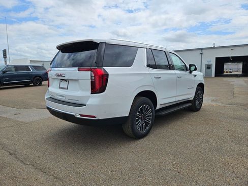 New 2026 GMC Yukon Elevation AWD/4WD image 6