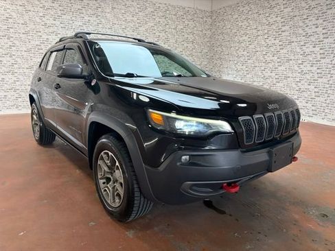 Used 2020 Jeep Cherokee Trailhawk AWD/4WD image 9