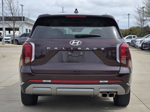 Used 2024 Hyundai Palisade Limited image 13