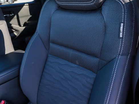 Used 2023 Nissan Frontier SV w/ SV Convenience Package image 25