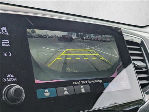 Used 2021 Honda Pilot Elite image 14