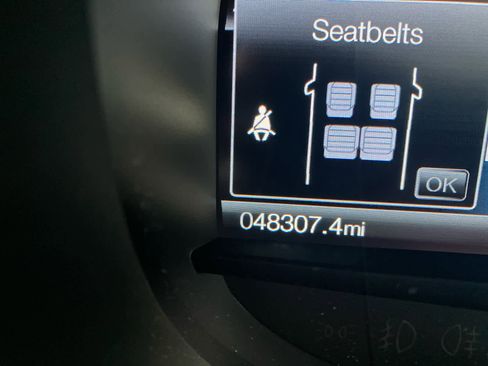 Used 2022 Ford Edge SE w/ Black Appearance Package AWD/4WD image 16