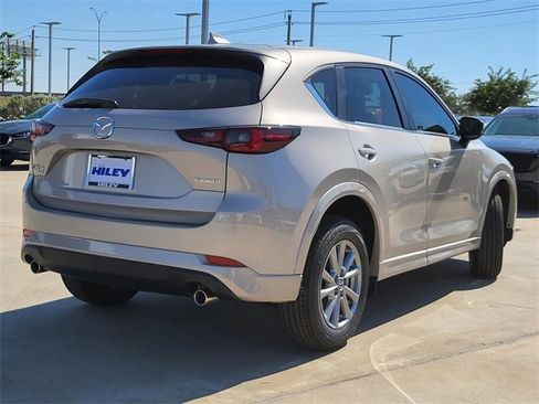 New 2025 MAZDA CX-5 AWD 2.5 S w/ Preferred Package image 4