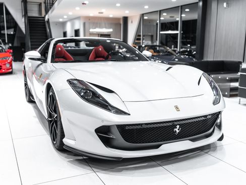 Used 2023 Ferrari 812 GTS RWD image 58
