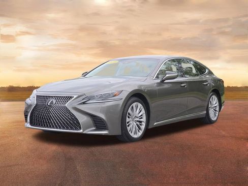 Used 2018 Lexus LS 500 AWD w/ Interior Upgrade Package image 4
