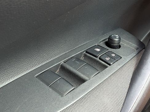 Used 2024 Toyota Corolla LE image 21