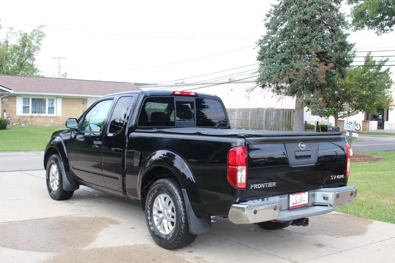 Used 2014 Nissan Frontier SV w/ SV Value Truck Package AWD/4WD image 7