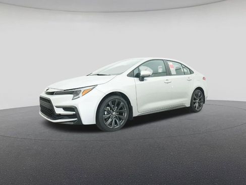 New 2026 Toyota Corolla SE image 17