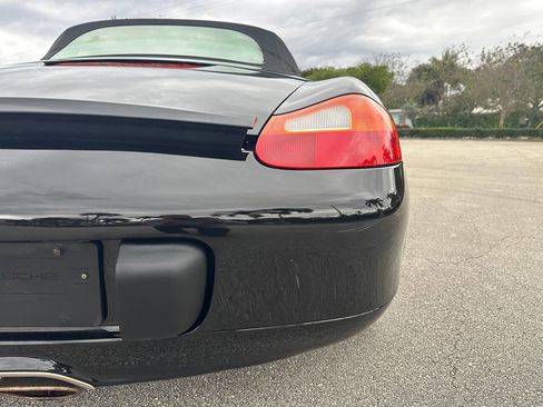 Used 2002 Porsche Boxster Base 2dr Convertible image 25