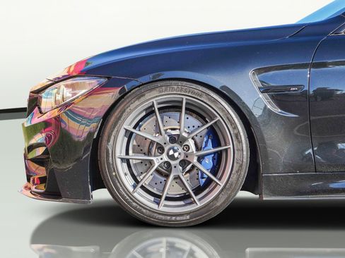 Used 2019 BMW M4 CS image 17
