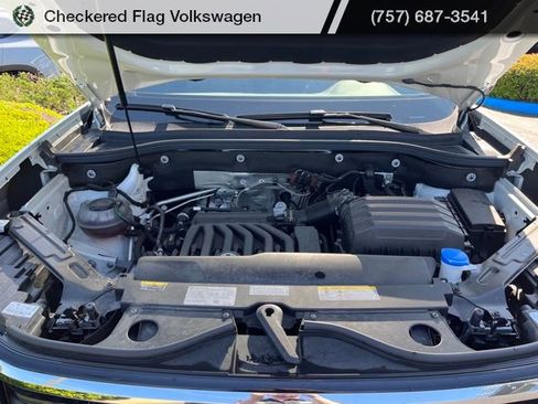 Used 2023 Volkswagen Atlas Cross Sport SE AWD/4WD image 14