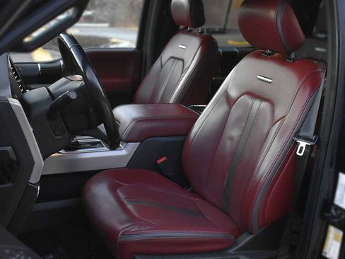 Used 2019 Ford F150 Platinum w/ Equipment Group 701A Luxury image 9