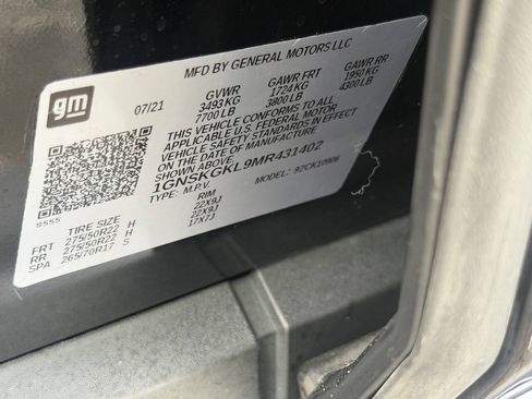 Used 2021 Chevrolet Suburban High Country AWD/4WD image 12