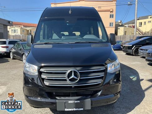 Used 2024 Mercedes-Benz Sprinter 2500 image 69