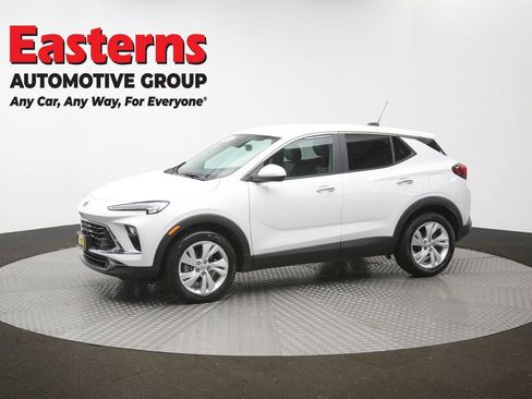 Used 2024 Buick Encore GX Preferred FWD image 56