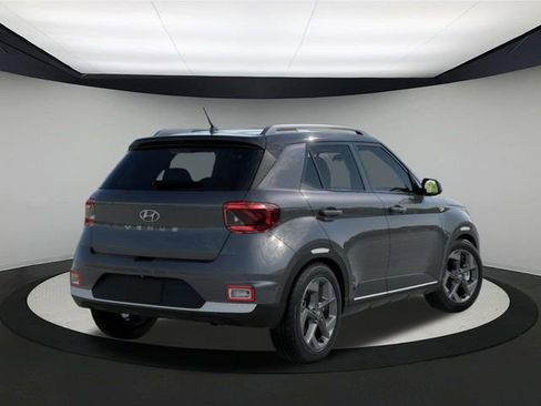 New 2026 Hyundai Venue SEL image 4